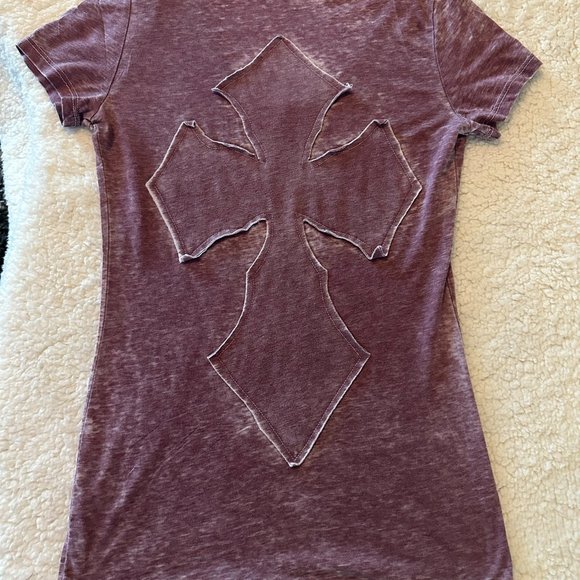 Sexy Pink / Purple rhinestone studded t-shirt.  Size S - Picture 4 of 5